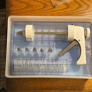 Elegant White Cookie Press Set